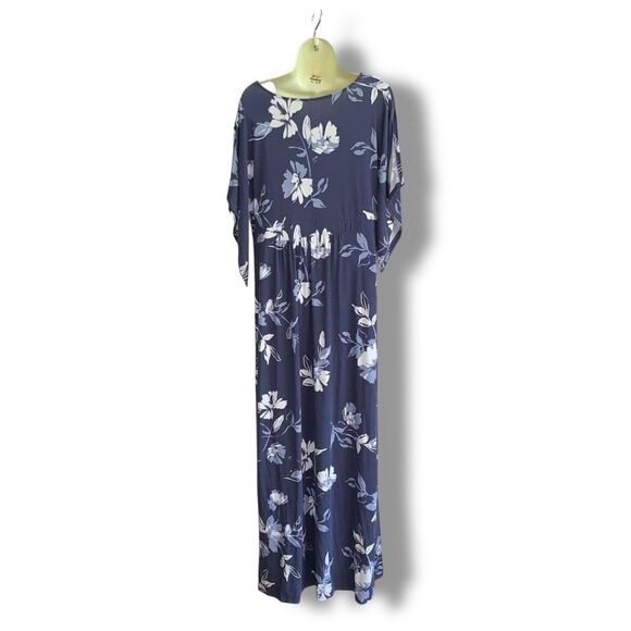 Isabel Maternity by Ingrid & Isabel Dress Maternity Indigo Blue Floral Maxi - XS - Picture 5 of 16